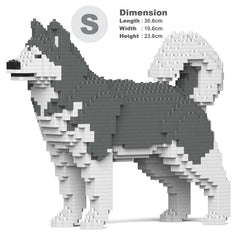 Real size of the Alaskan Malamute 01-M03 next to a 13-inch tablet